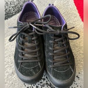 Dansko paisley size 39ERO/ 8.5-9 US